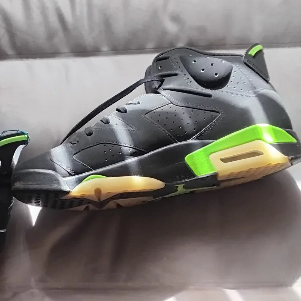 Jordan 6 electric green no box size 15 - Picture 1 of 1
